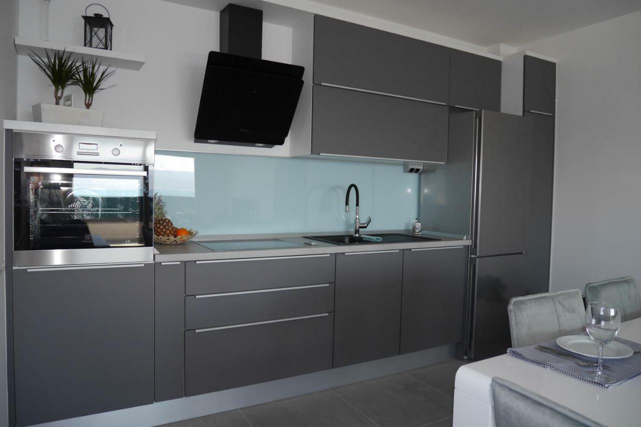 Luxury Apartments Beach Jesenice (Split-Dalmatia) Exterior foto