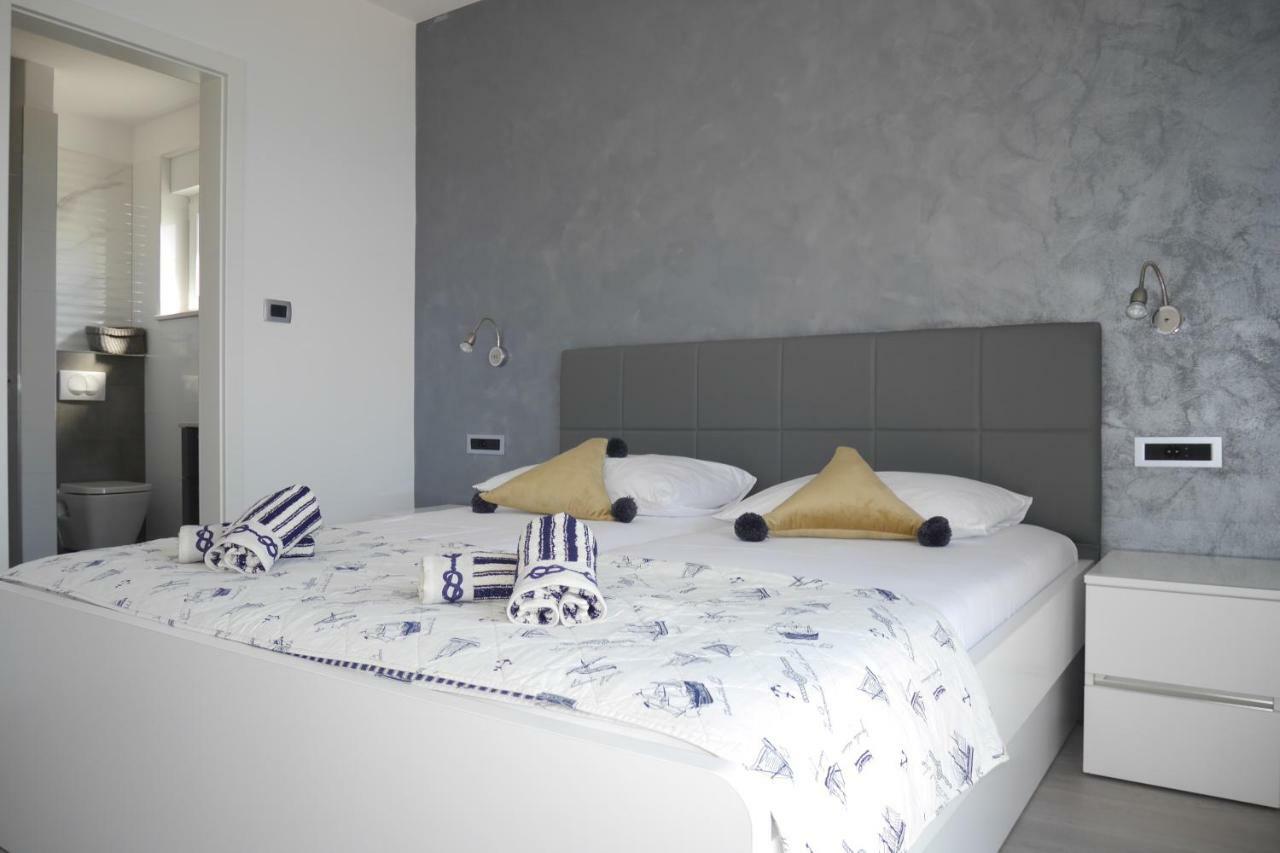 Luxury Apartments Beach Jesenice (Split-Dalmatia) Exterior foto