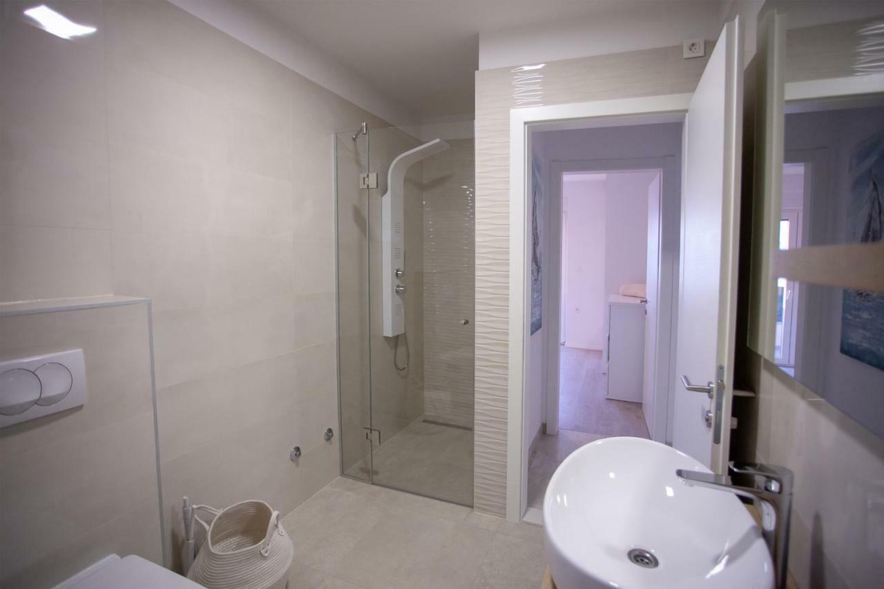 Luxury Apartments Beach Jesenice (Split-Dalmatia) Exterior foto