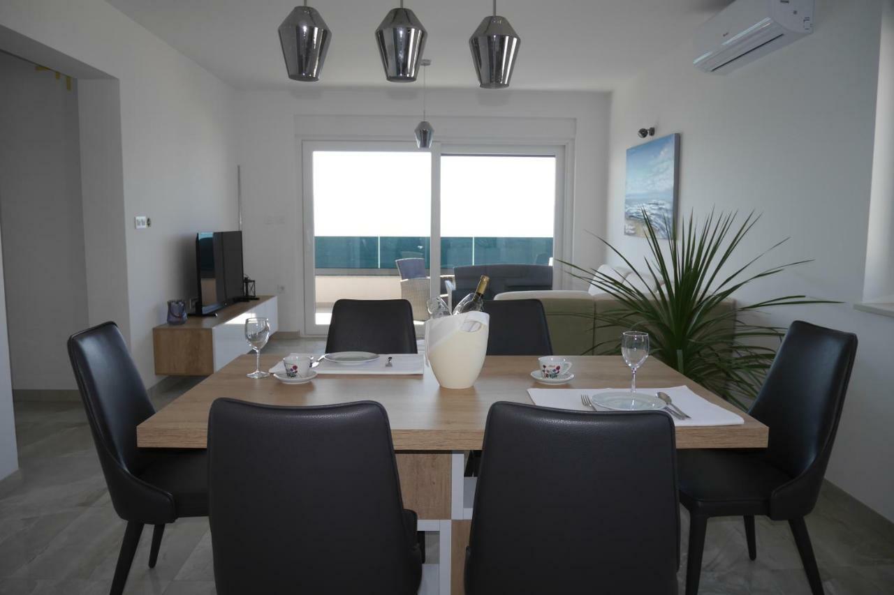 Luxury Apartments Beach Jesenice (Split-Dalmatia) Exterior foto